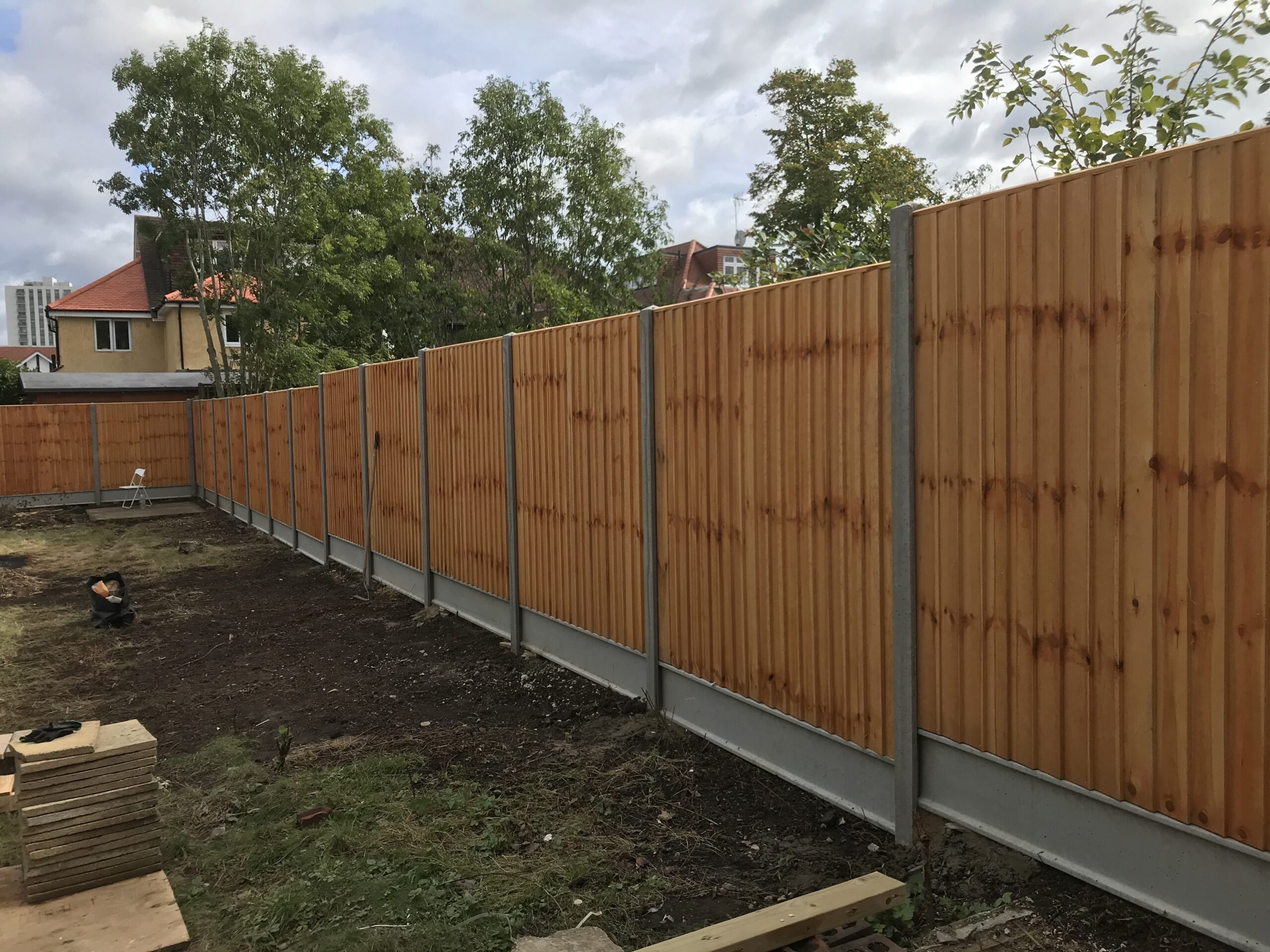 نصب کابینت اشپزخانه و حمام ونقاشی ساختمان