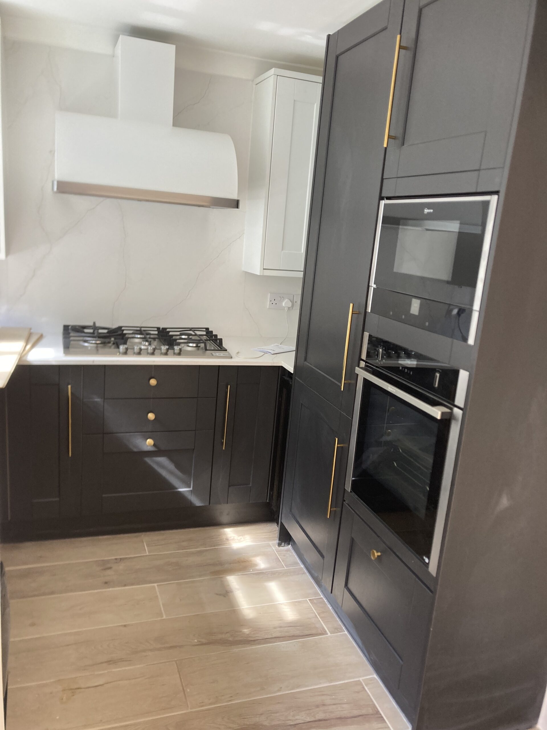 House makeover با بیش از ۱۵ سال سابقه ی درخشان در امور ساختمانی