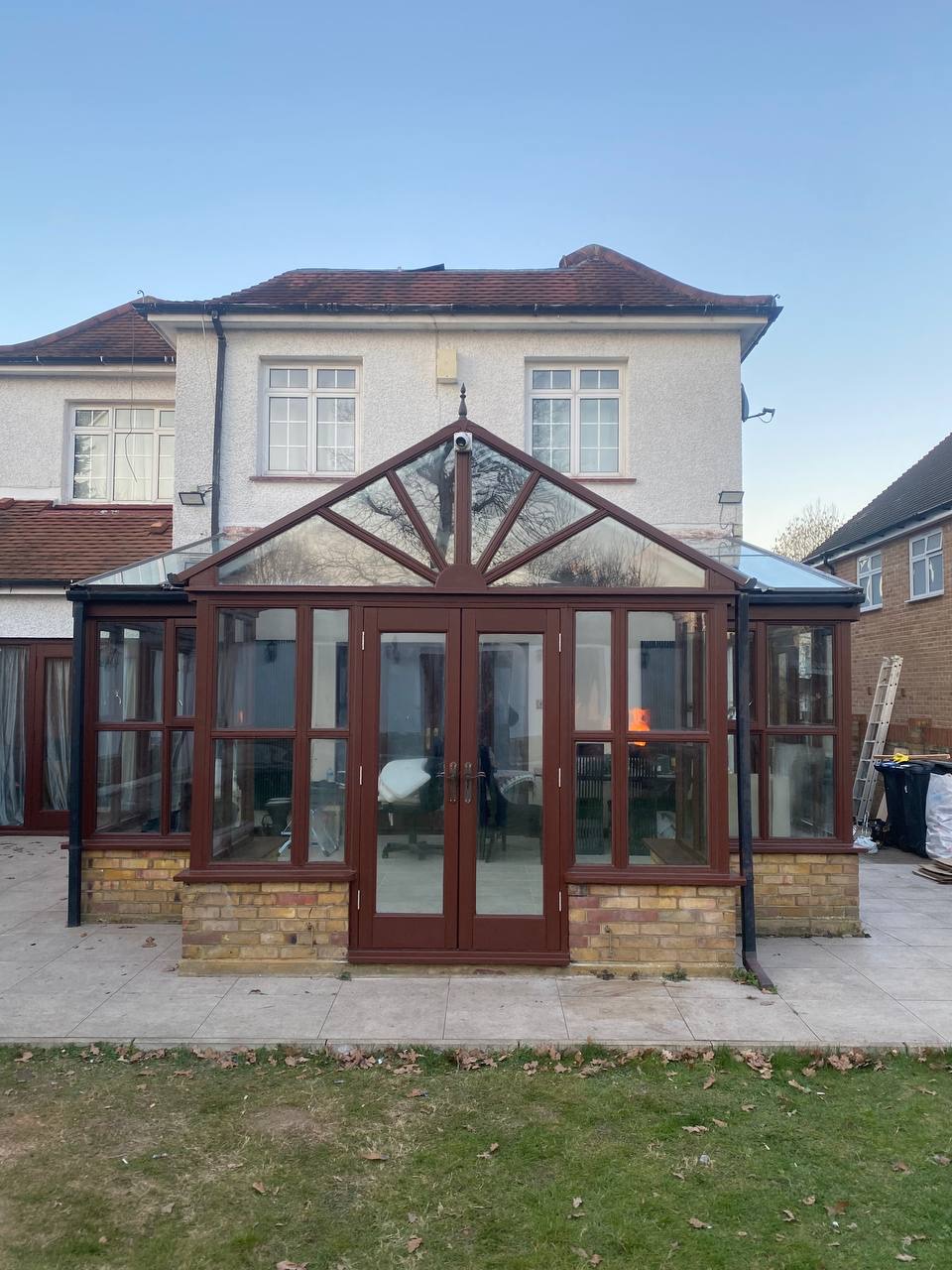 انجام کلیه خدمات ساختمانی جزیی و کلی