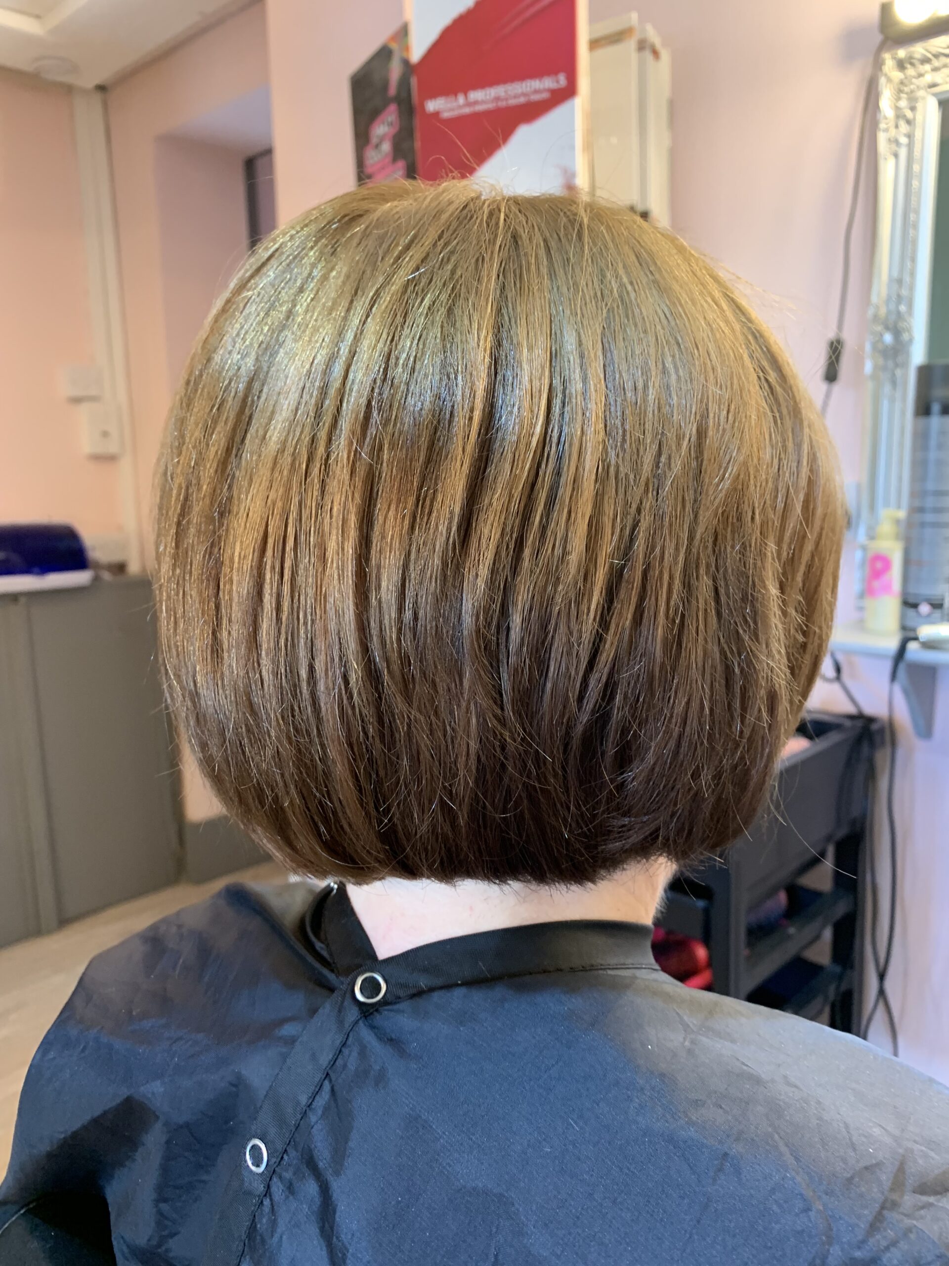 خدمات آرایشگری٫ مو و زیبایی